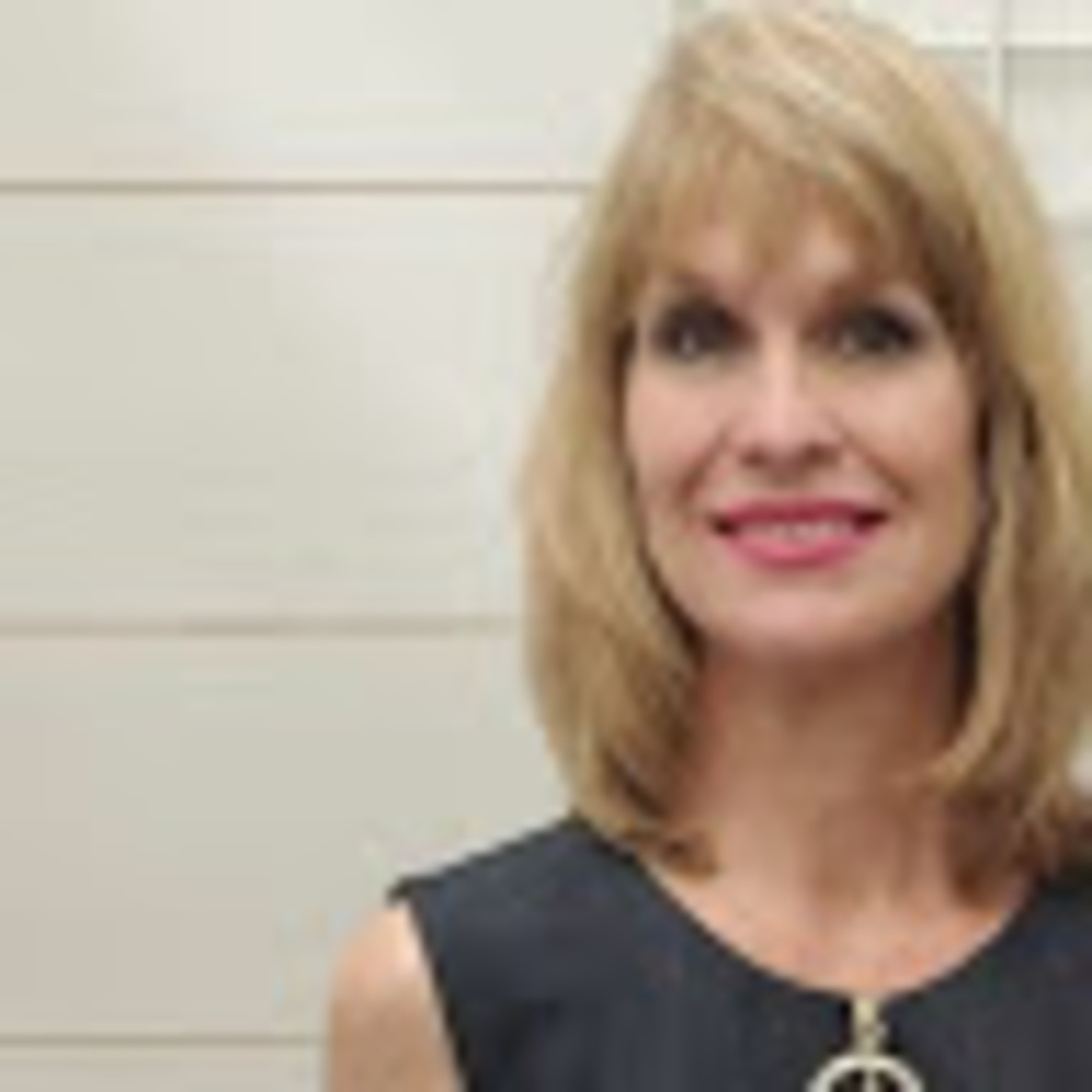 Meet your Posher, Denise